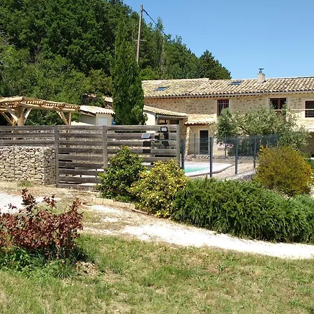 Semesterbostad La Ferme La Bégude-de-Mazenc